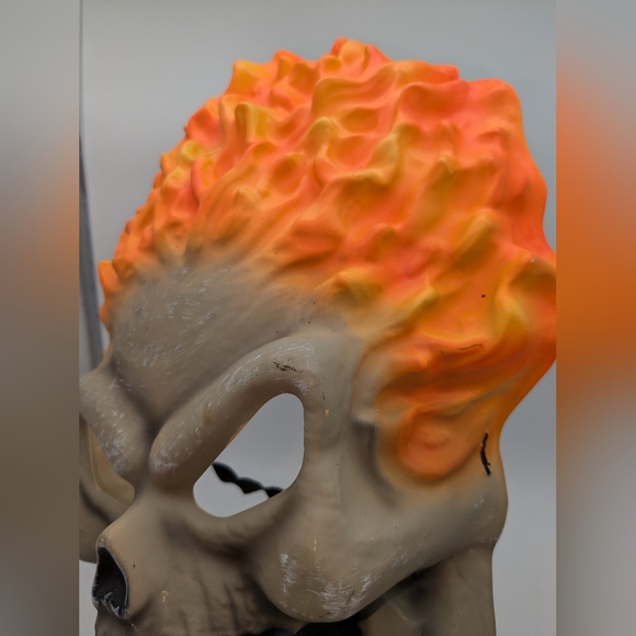 VTG 2004 Marvel Plastic Flaming Skull Ghost Rider Halloween Mask Fragile Cosplay - Picture 4 of 11